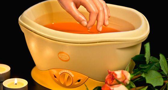 Paraffin bath for hands