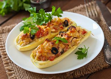 Stuffed zucchini