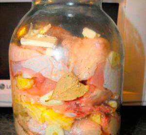 Chicken in a jar of garlic