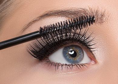 Dye eyelashes correctly