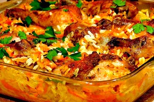 Chicken with rice and vegetables in a glass form