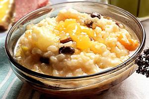 Imperial semolina served in a glass bowl