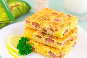 Oven omelet with sausage and cheese, baked in the oven