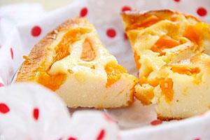 Curd casserole with dried apricots