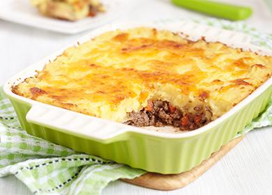 Potato casserole with minced meat and mushrooms