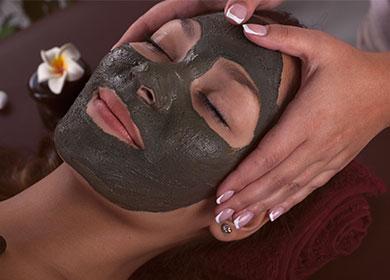 Black clay mask