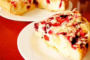 Charlotte with raspberries and apples