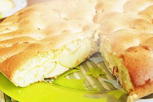 Charlotte with vanilla sugar