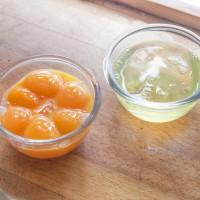 Yolks and squirrels divided by plates