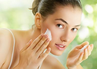 Girl washes her face