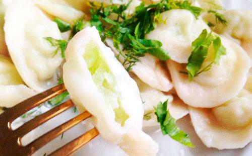 How to cook dumplings from radish: remember old recipes