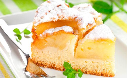 Charlotte with apples recipe  how to make a delicious apple pie