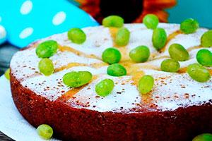 Charlotte with grapes