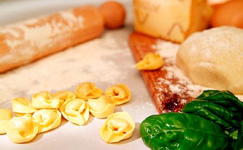 Dumplings dough on water  recipe for dumplings dough, how to make dough with eggs for homemade dumplings