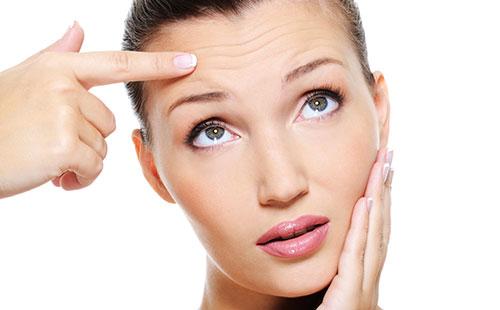 Girl frowned forehead