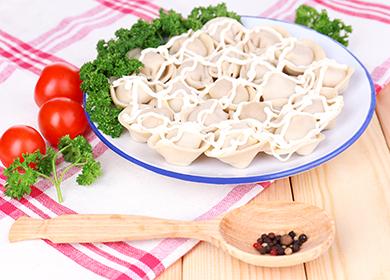 Dumplings on a plate