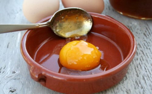 Yolk with gelatin