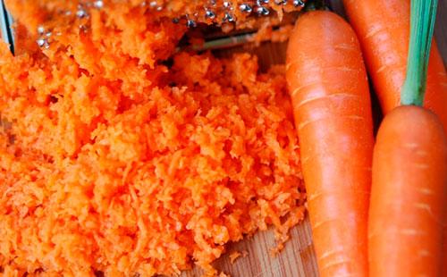 Grated carrots
