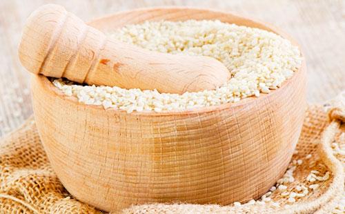Sesame seeds in a bowl