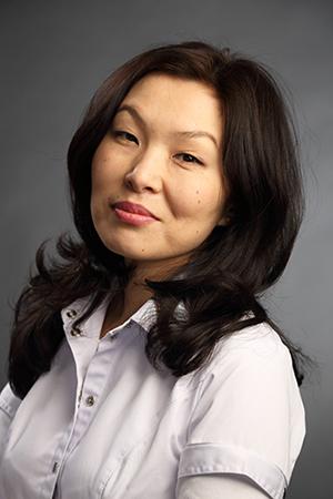 Half-smile chiseled lips