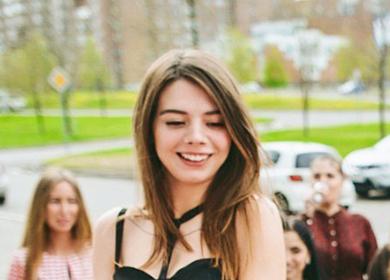 A smile emphasizes beauty