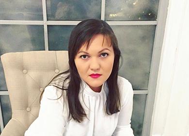 Serious look of a confident woman