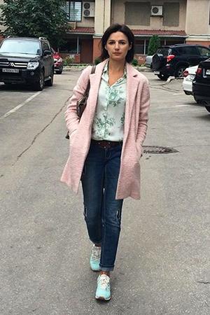 Olga's confident gait