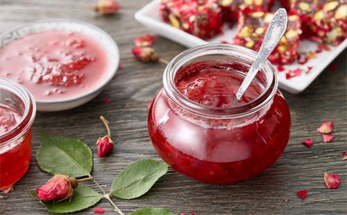 Rose petal jam in a jar