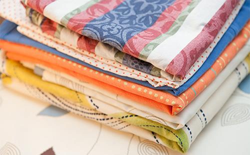 Folded clean bedding