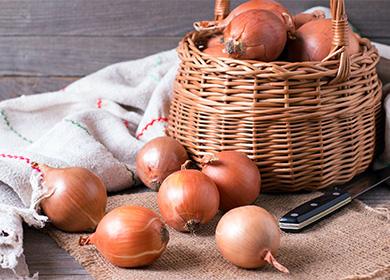 Onion in a basket