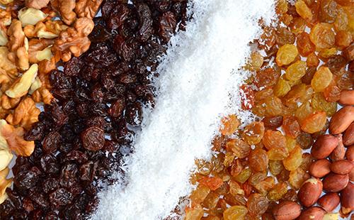 Different dried fruits