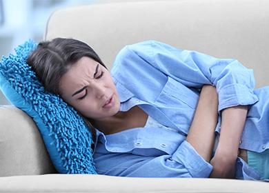 Abdominal pain in a woman