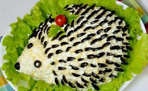 Hedgehog Salad with Olives