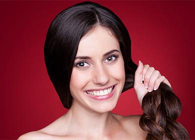 Strong hair in a woman