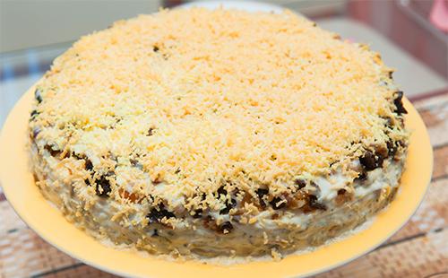 Puff pastry sprinkled with grated cheese