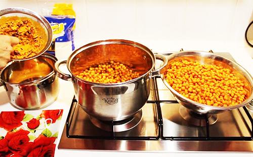 Sea buckthorn in pots on the stove