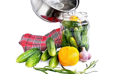 The process of preservation of cucumbers