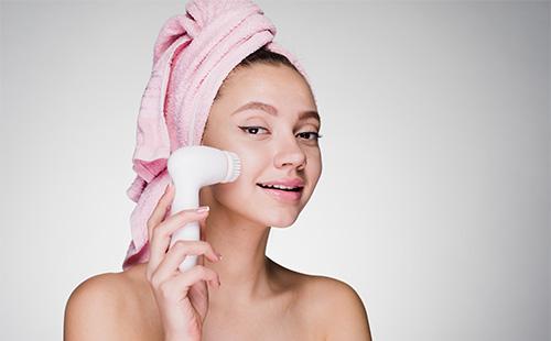 Mesotherapy of the face