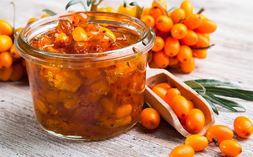 Sea buckthorn berries and jam