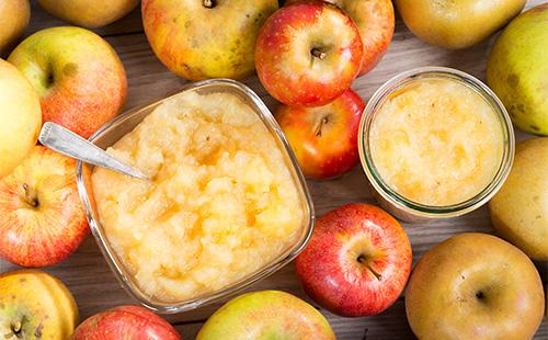 Applesauce in a bowl on a table