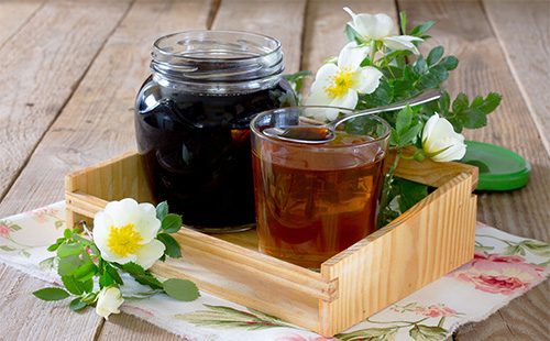 White cinquefoil tea
