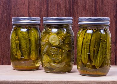 Canned cucumbers in a jar