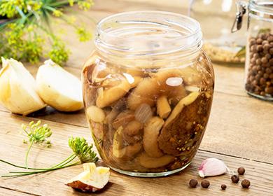 Canned butter in a jar