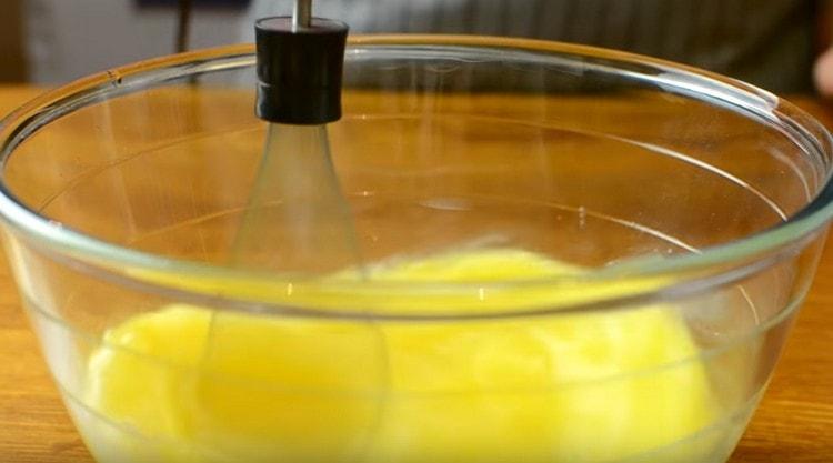 Today we will tell you how to cook pancakes with apples.