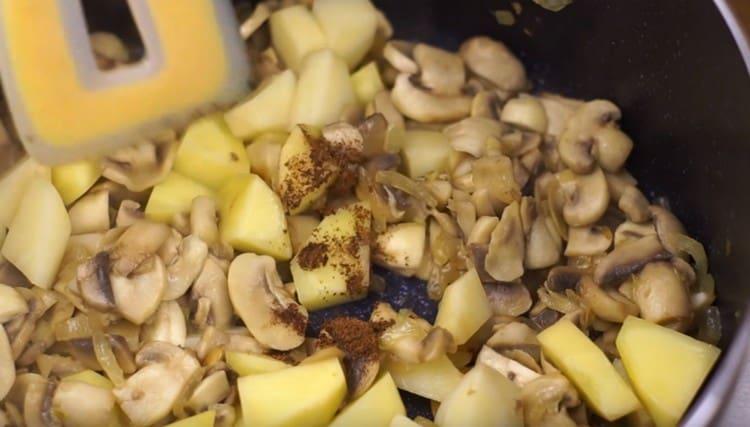 Salt, pepper the dish, add the nutmeg.