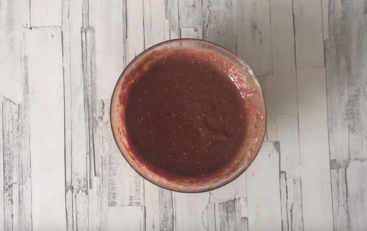 Mix the liver dough thoroughly and let it brew.