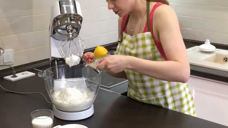 To make Kiev cake at home: add lemon to the dough
