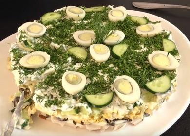 Cooking a salad with smoked chicken and mushrooms according to the recipe with step by step photos.