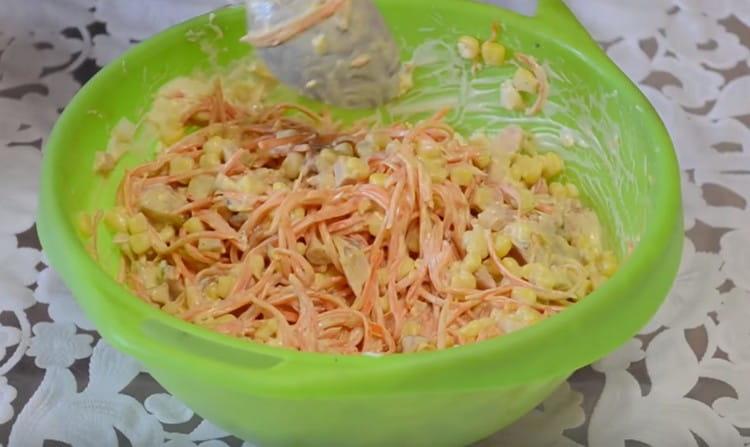 Mix all the ingredients well.