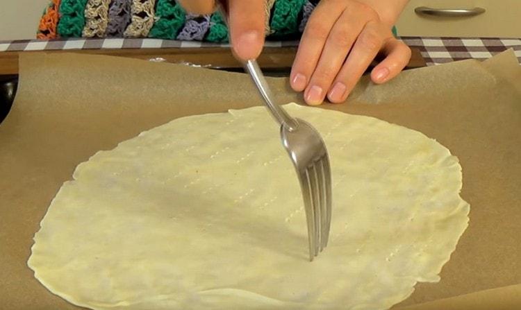 Be sure to prick the workpiece with a fork.